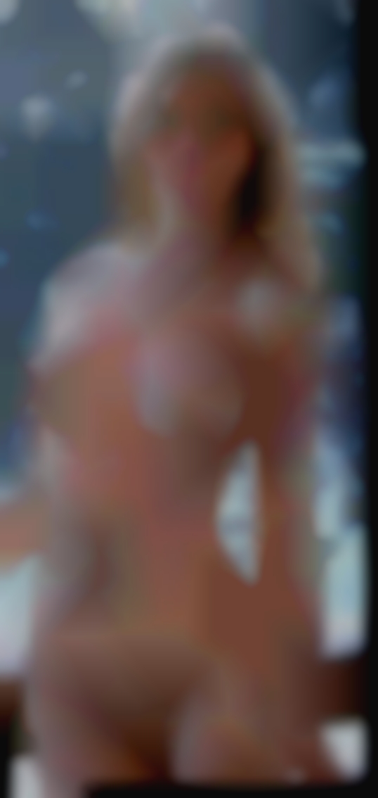 Mostly swinger domme but sometimes switch from Panama City.